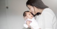 Perkembangan Bayi Usia 2 Bulan 1 Minggu: Sudah Bisa Ikut Mengobrol!